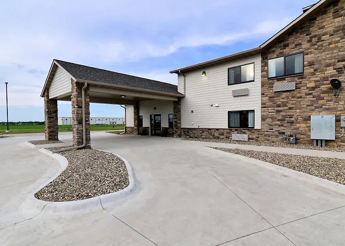 Cobblestone Inn & Suites - Monticello