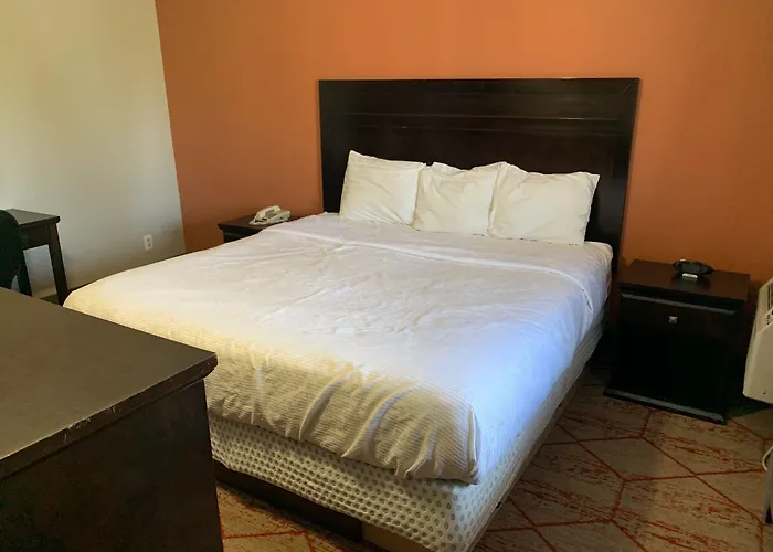 Stadium View Inn