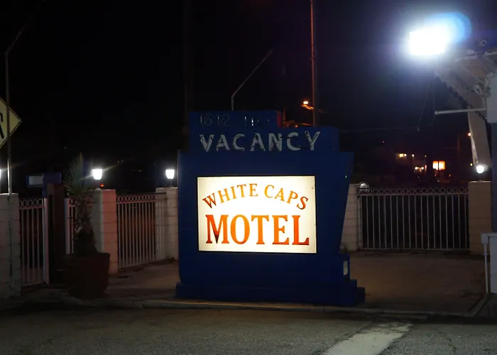 White Caps Motel