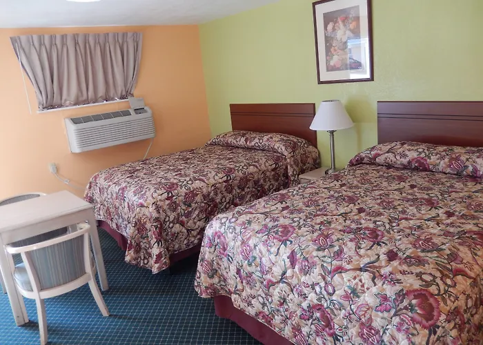 Townsman Motel