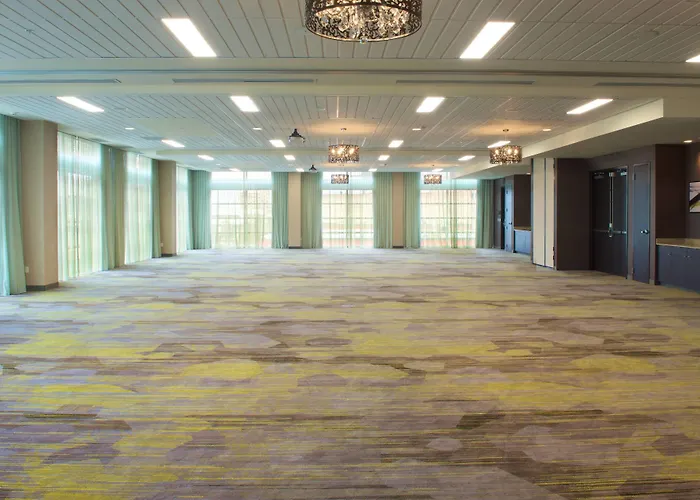 Courtyard By Marriott Seattle Everett Downtown