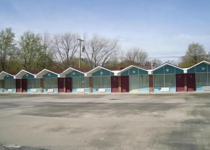 Gray Plaza Motel West Frankfort