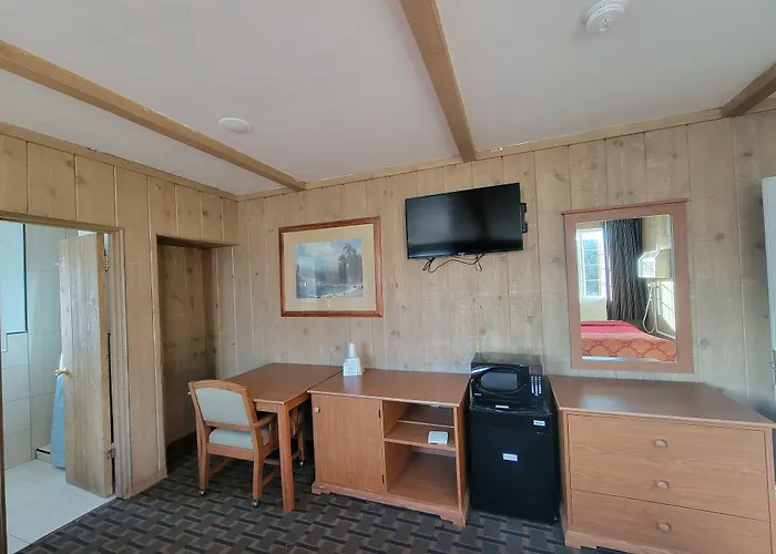 Townhouse Motel