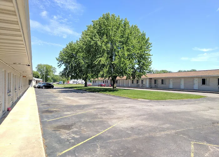 All Seasons Motel