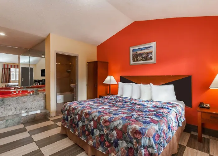 Travelodge By Wyndham Jersey City
