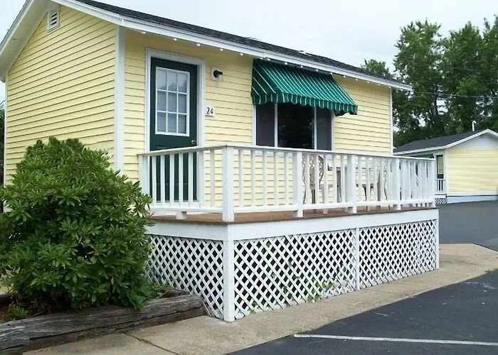 Drake'S Island Resort & Cottages
