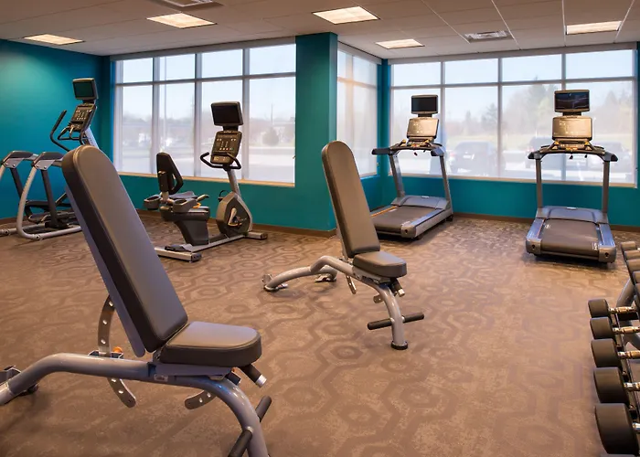 Fairfield Inn & Suites By Marriott Akron Stow