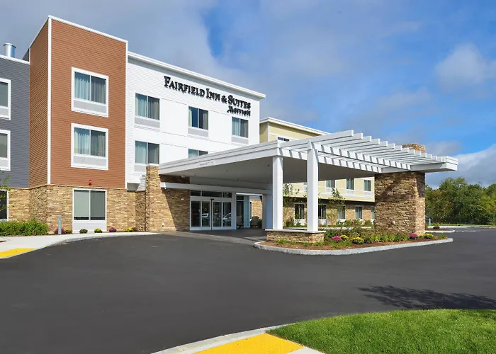 Fairfield Inn & Suites By Marriott Plymouth White Mountains