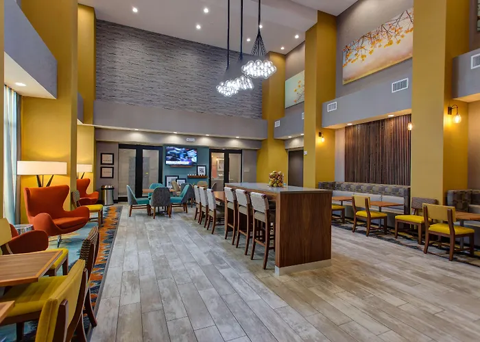 Hampton Inn & Suites-Wichita/Airport, Ks