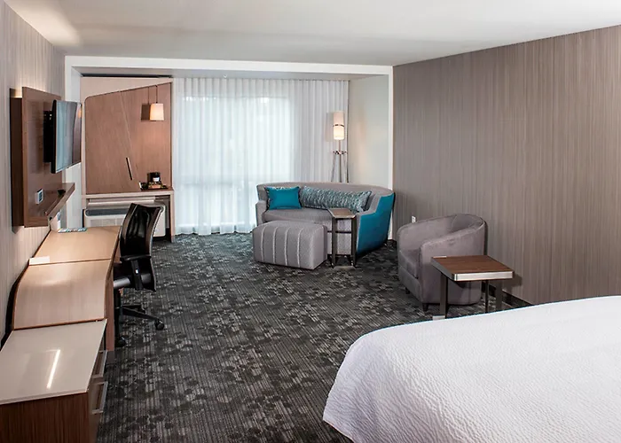 Courtyard By Marriott Albany Clifton Park