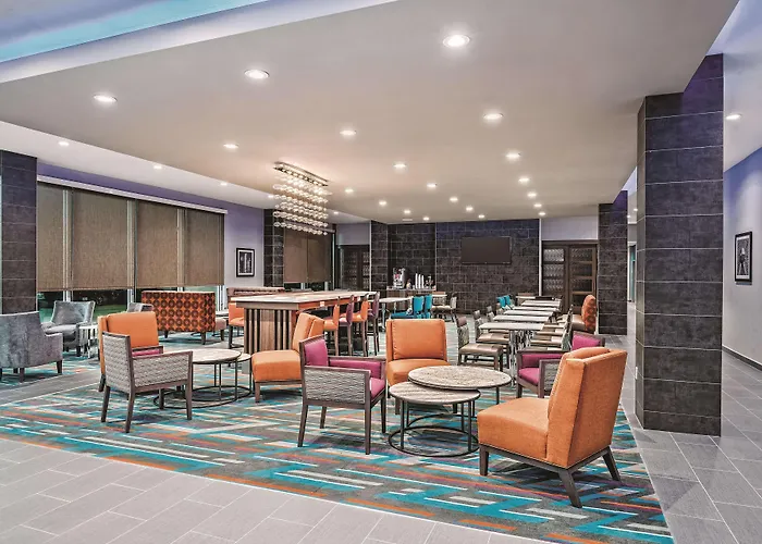 La Quinta By Wyndham Dallas Grand Prairie North
