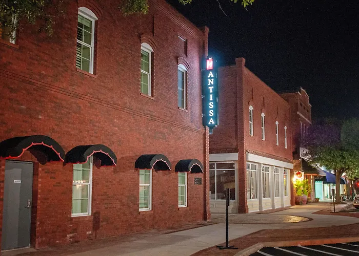 The Mantissa Hotel And Rooftop Bar