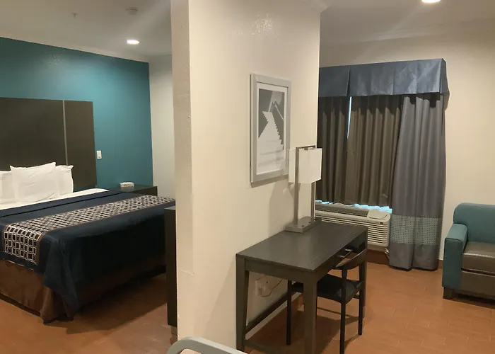Regency Inn & Suites- Nw Houston