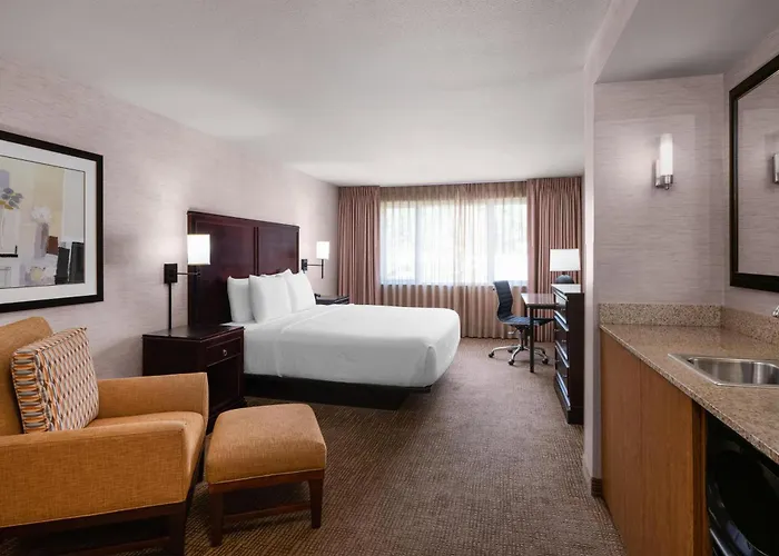Eastgate Hotel - BW Signature Collection