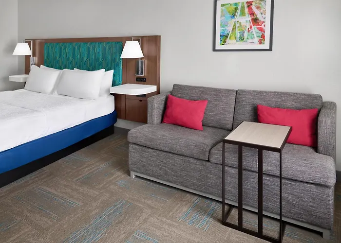Hampton Inn Kansas City The Legends