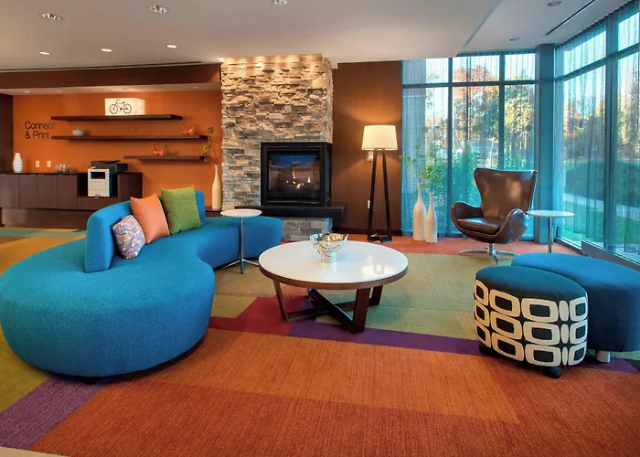 Fairfield Inn & Suites By Marriott Syracuse Carrier Circle