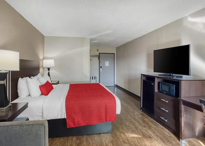 Surestay By Best Western Greenville