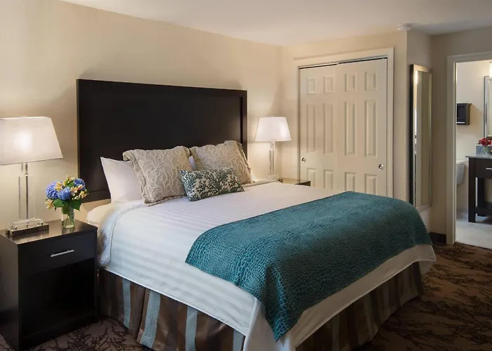 Port Inn & Suites Kennebunk, An Ascend Collection Hotel