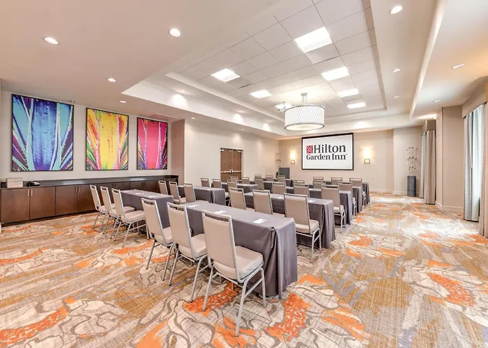 Hilton Garden Inn San Antonio Downtown Riverwalk