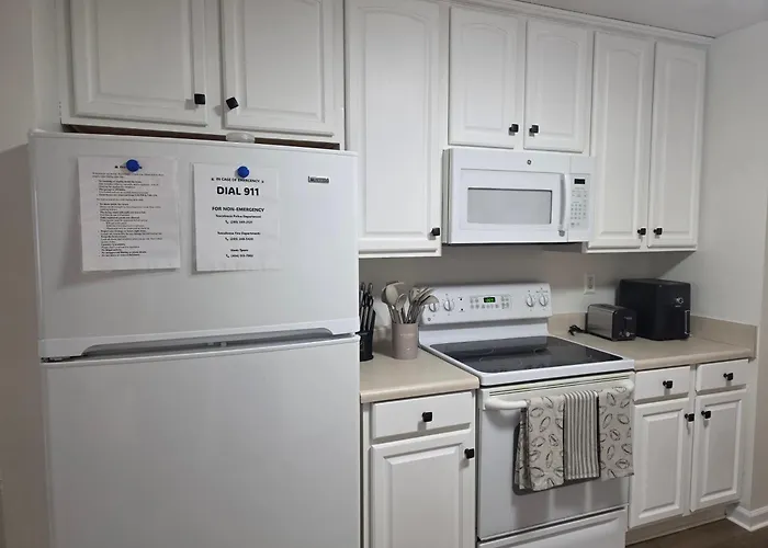 The Bama Bungalow 3Bd Walk To The Game, Stay In Style