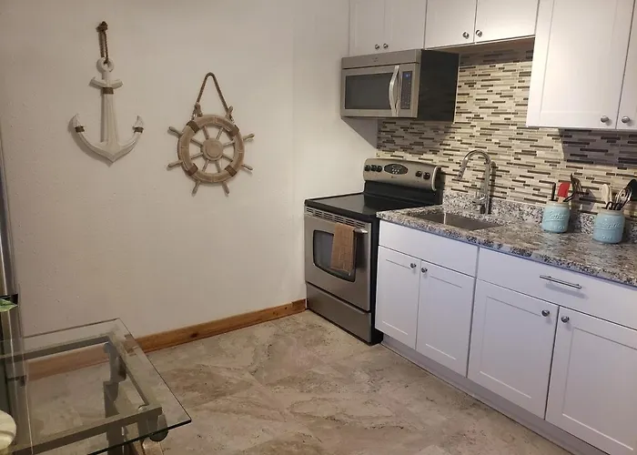 Beachside 2Br Daytona Beach Shores Private Home