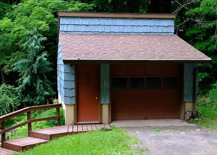 Four Season Retreat In Heart Of The Catskills