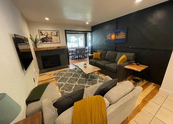 Blue Bear - Perfect Mountain Getaway