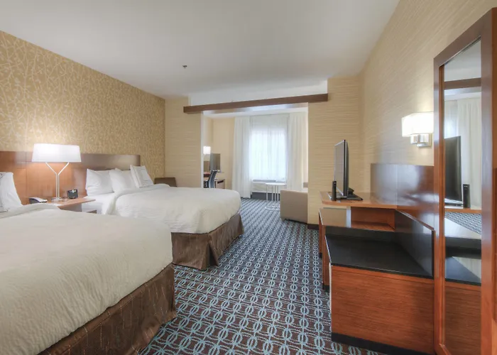 Fairfield Inn & Suites By Marriott Charlotte Airport