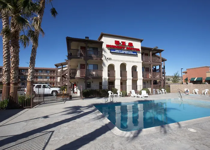 Palms Inn & Suites