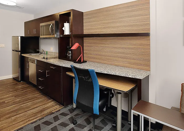 Towneplace Suites By Marriott Grove City Mercer/Outlets