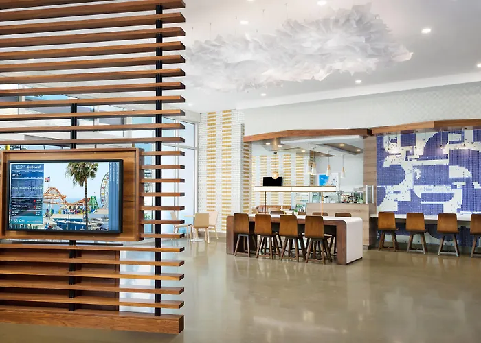 Hotel Courtyard By Marriott Santa Monica