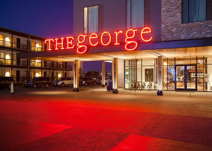 The George, Valencia Collection
