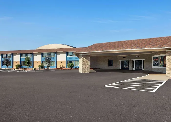 Americinn By Wyndham La Crosse Riverfront Conference Center