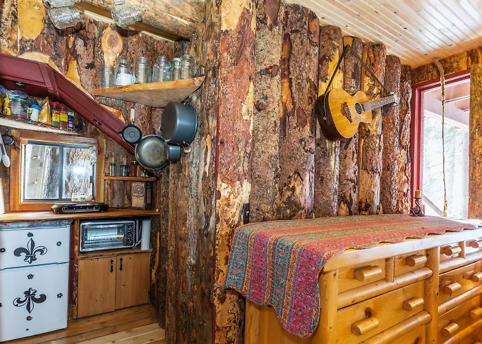 Treehouse On The Stream Sundance, Utah
