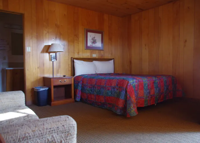 Love Hotels Western Holiday By Oyo At Harlan Lake Ne
