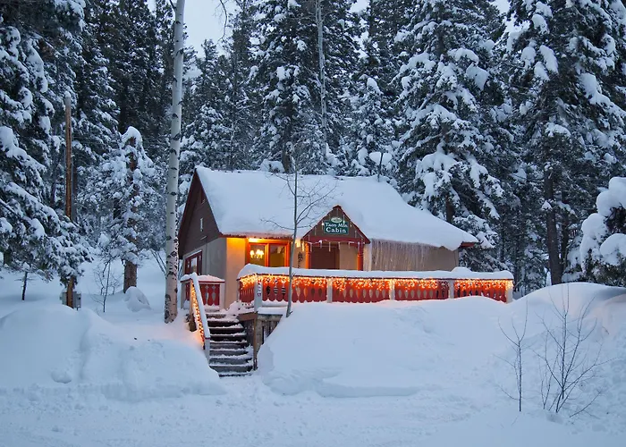 Cottam'S Lodge By Alpine Village Suites