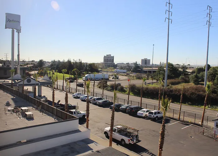 Radisson Hotel Oakland Airport