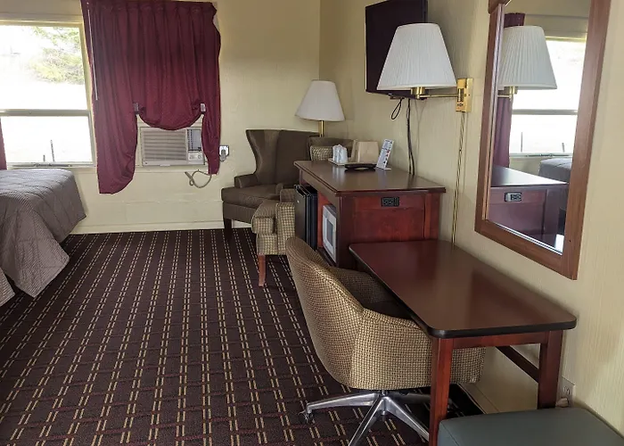 Dollar Inn