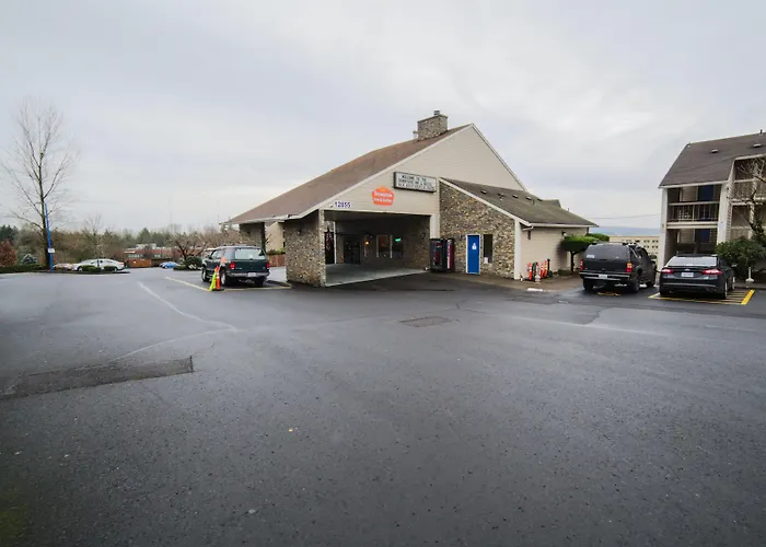 Sunnyside Inn And Suites