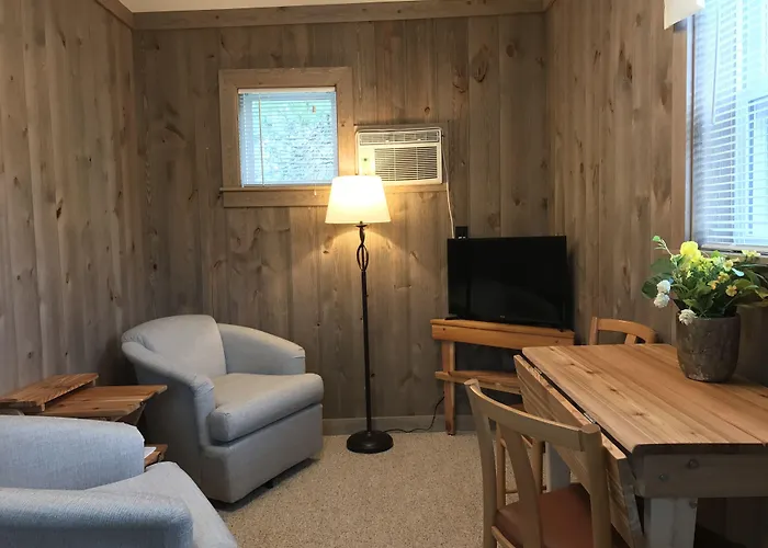 Cedar Ridge Cabins