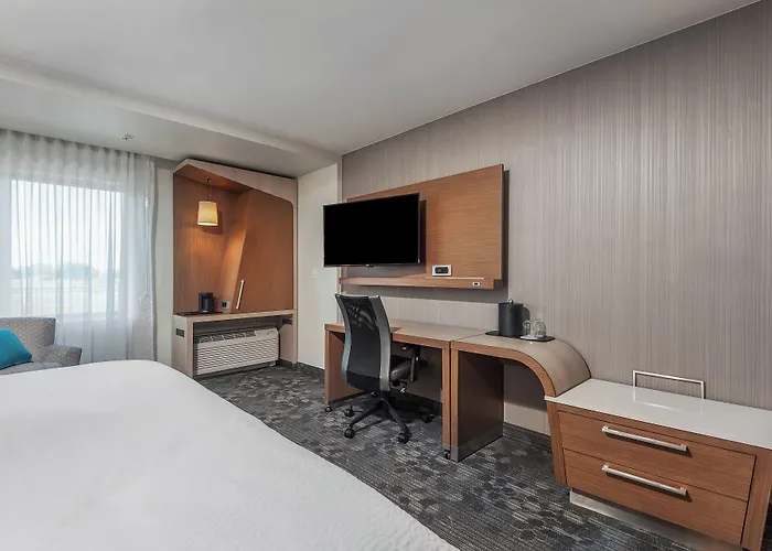 Courtyard By Marriott Ardmore