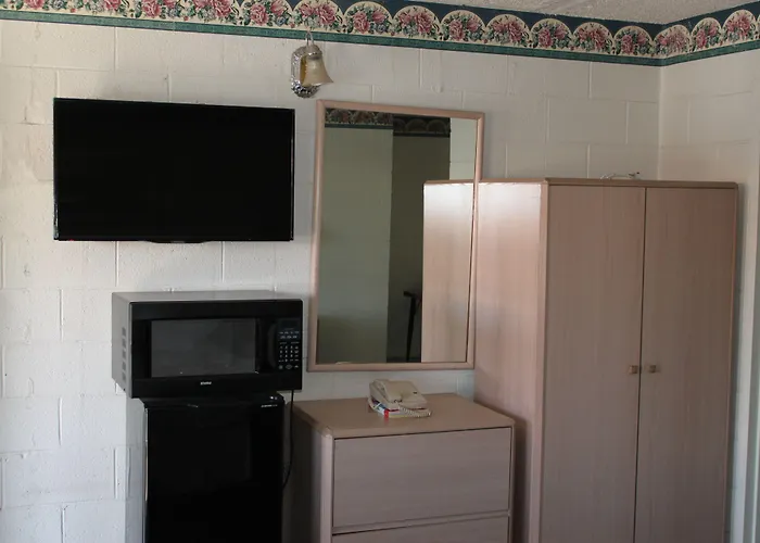 Century 21 Motel