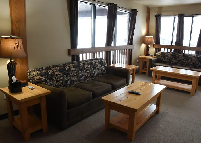 Woodside Dells Hotel & Suites