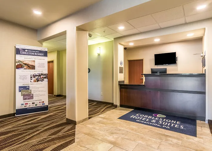 Cobblestone Hotel & Suites - Greenville