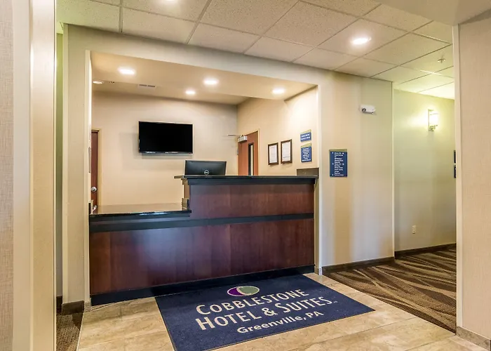 Cobblestone Hotel & Suites - Greenville