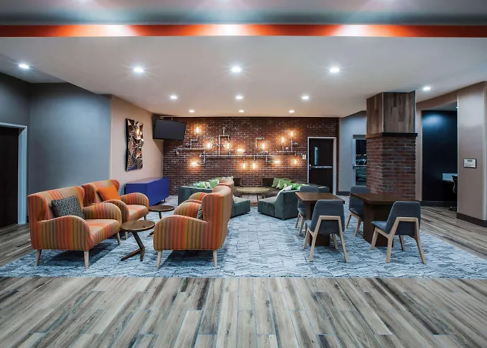 La Quinta By Wyndham Owasso