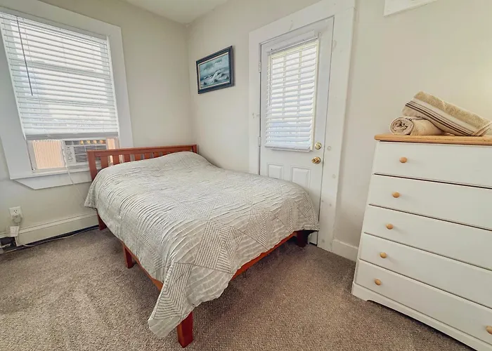 Alwaves Family 3 Bedroom Beach Apartment