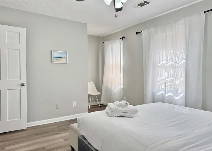 New Entire Place Cozy Quiet 2B2B Townhouse Sp1275
