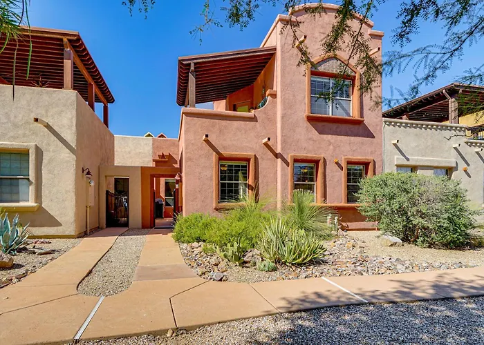 Sunny Adobe Retreat W/ Hot Tub & Mtn Views!