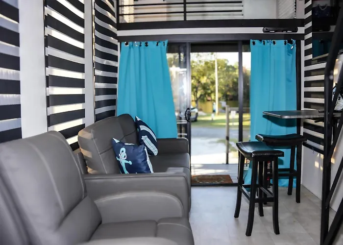 Bells Marina & Fishing Resort - Santee Lake Marion By I95 - Family Adventure, Pets On Request!
